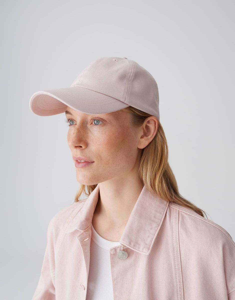 Apentine cap