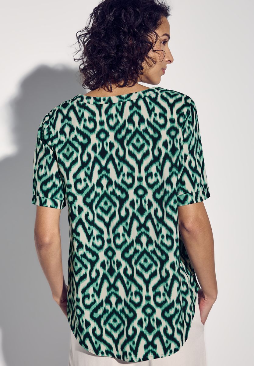 Gemusterte Bluse