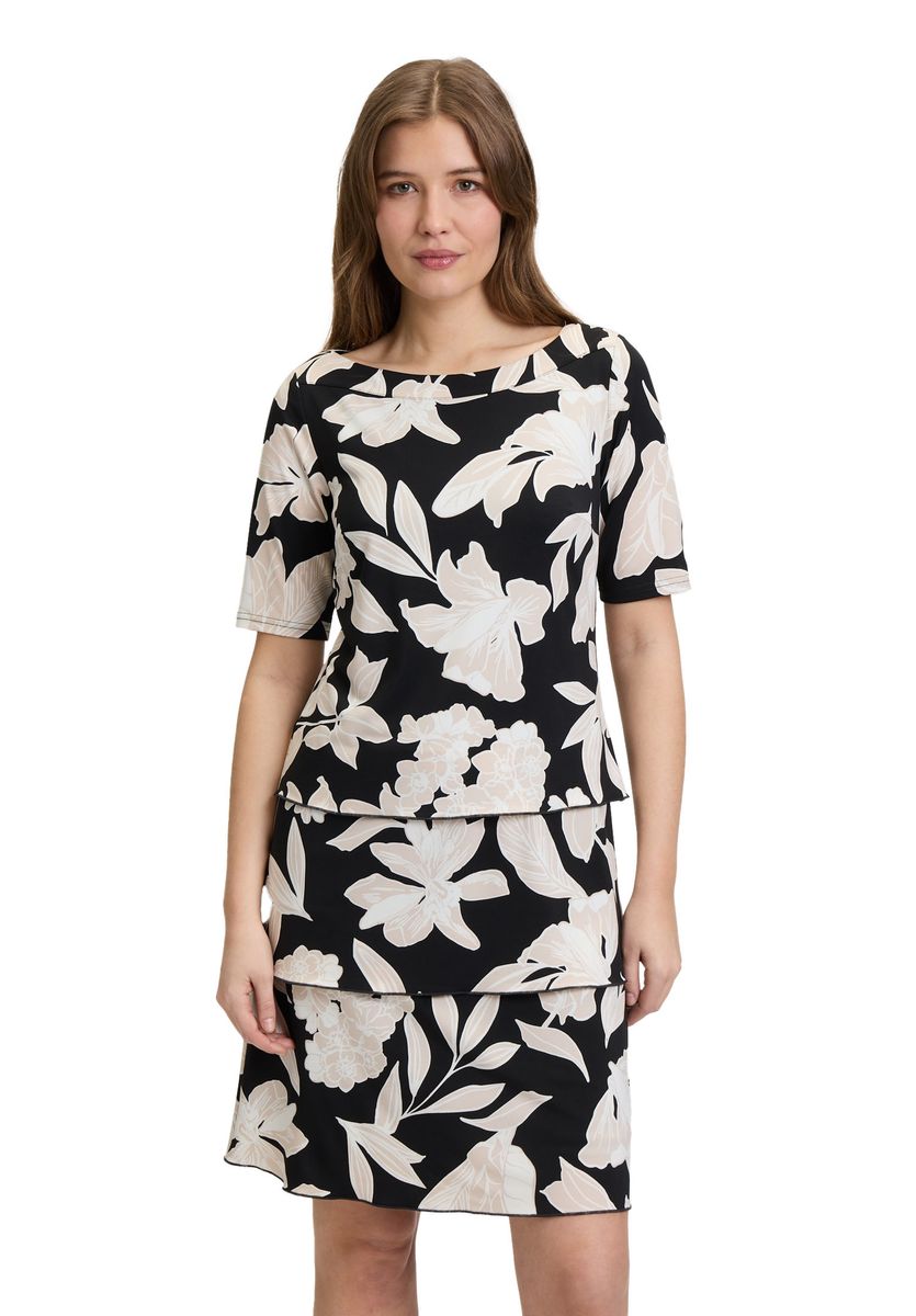 Stufenkleid