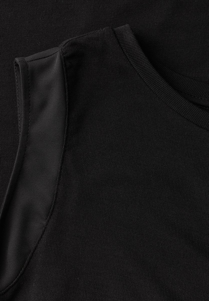 Top mit Chiffondetails