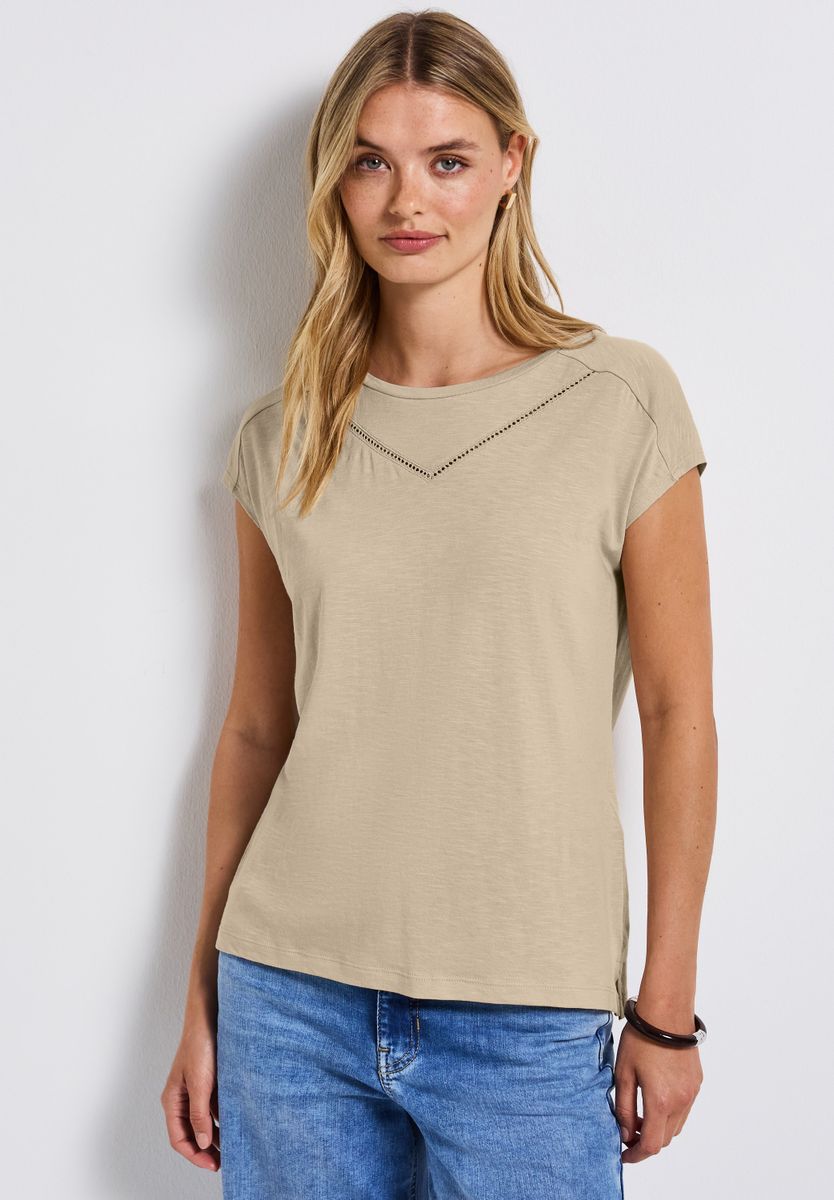Shirt mit Dekotape