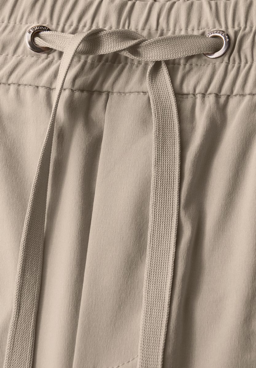Casual Fit Hose mit Turn-Up