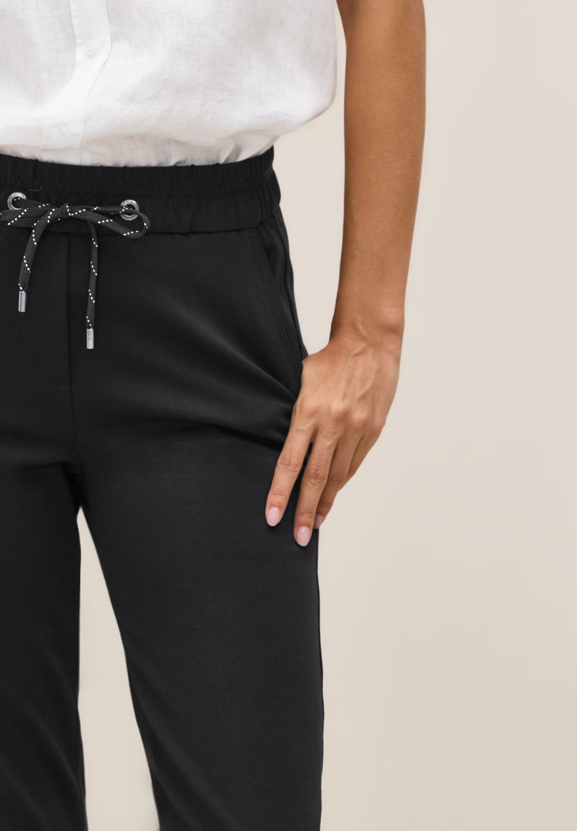 Casual Fit Hose