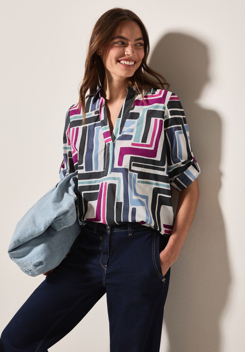 Gemusterte Bluse