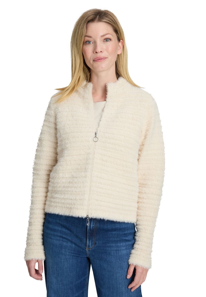 Grobstrickjacke