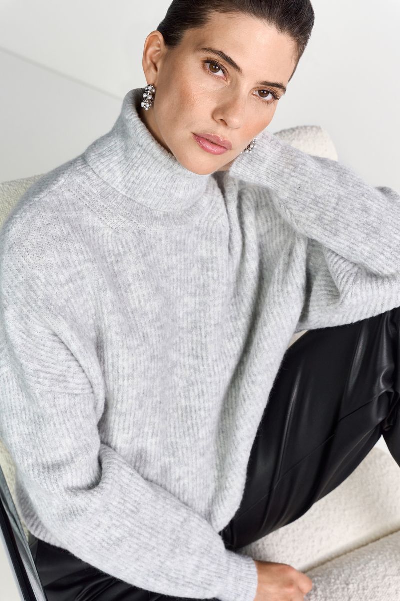 Roll Neck