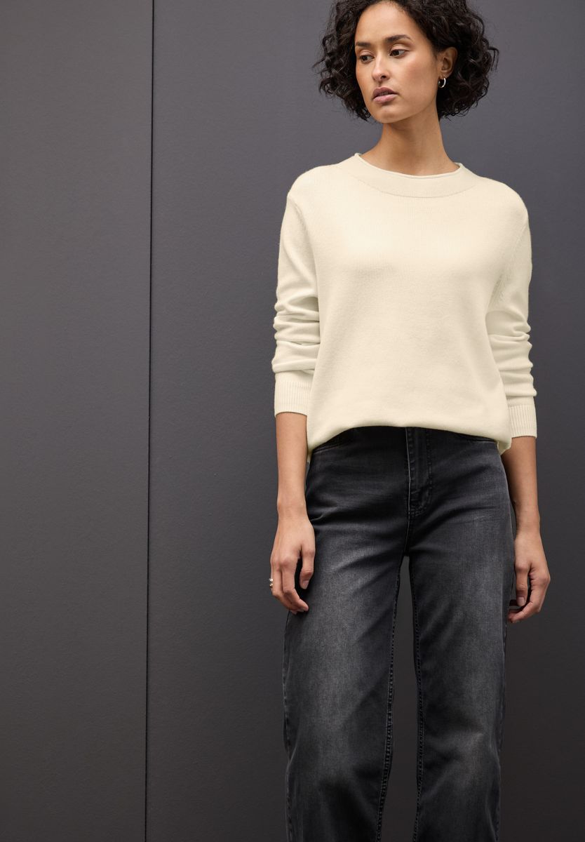 Pullover mit Rollkante