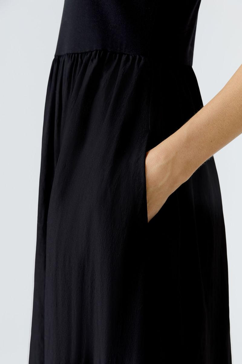 Midikleid