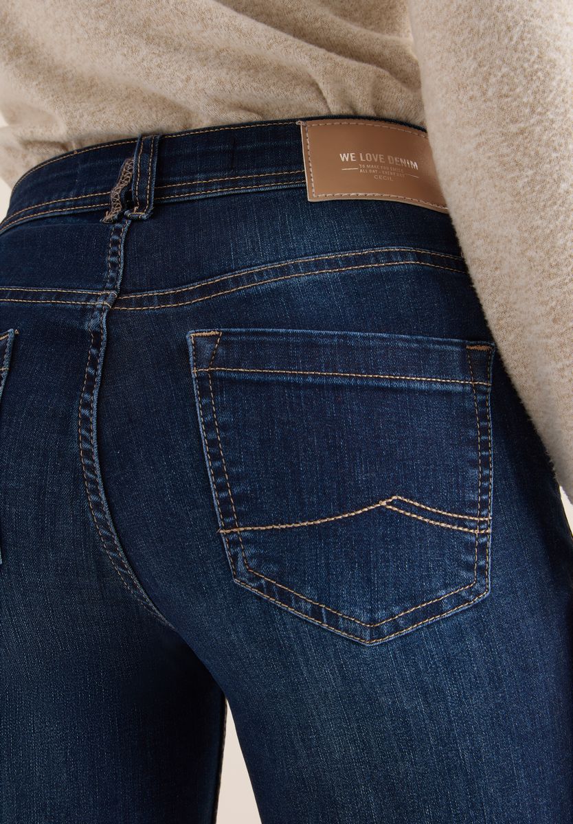Bootcut Jeans