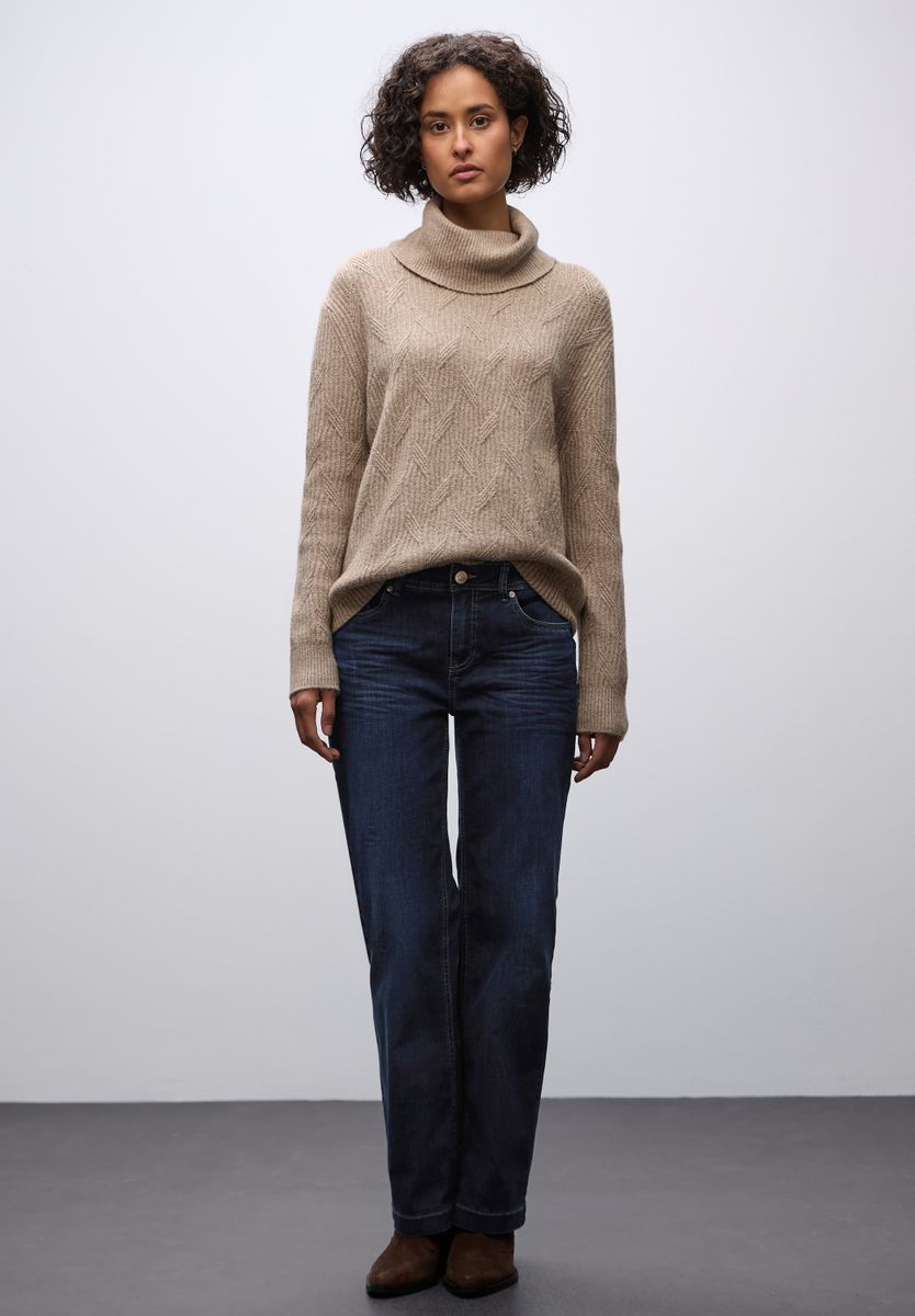 Straight Leg Jeans