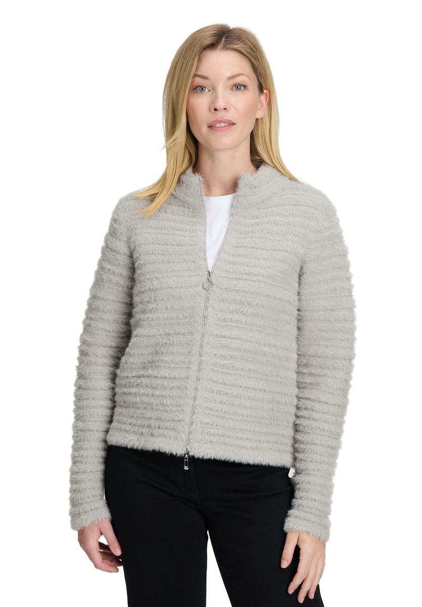 Grobstrickjacke