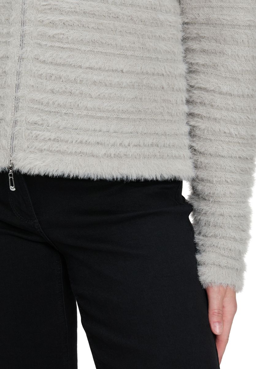 Grobstrickjacke