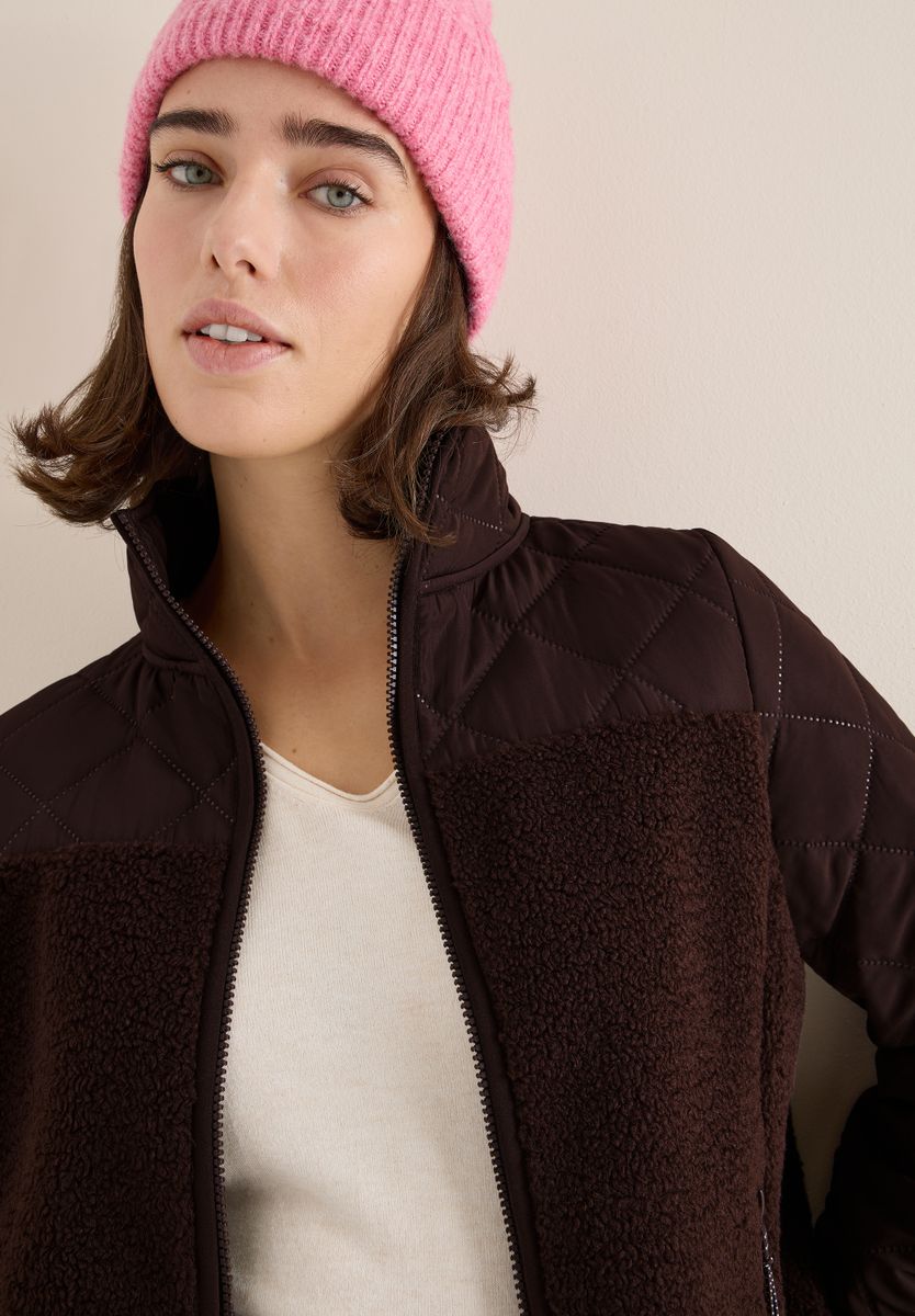 Teddy-Jacke mit Steppdetails
