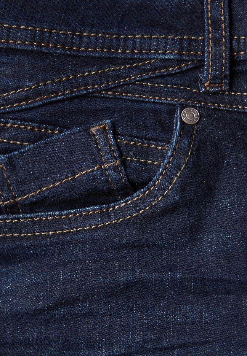 Casual Fit Jeans