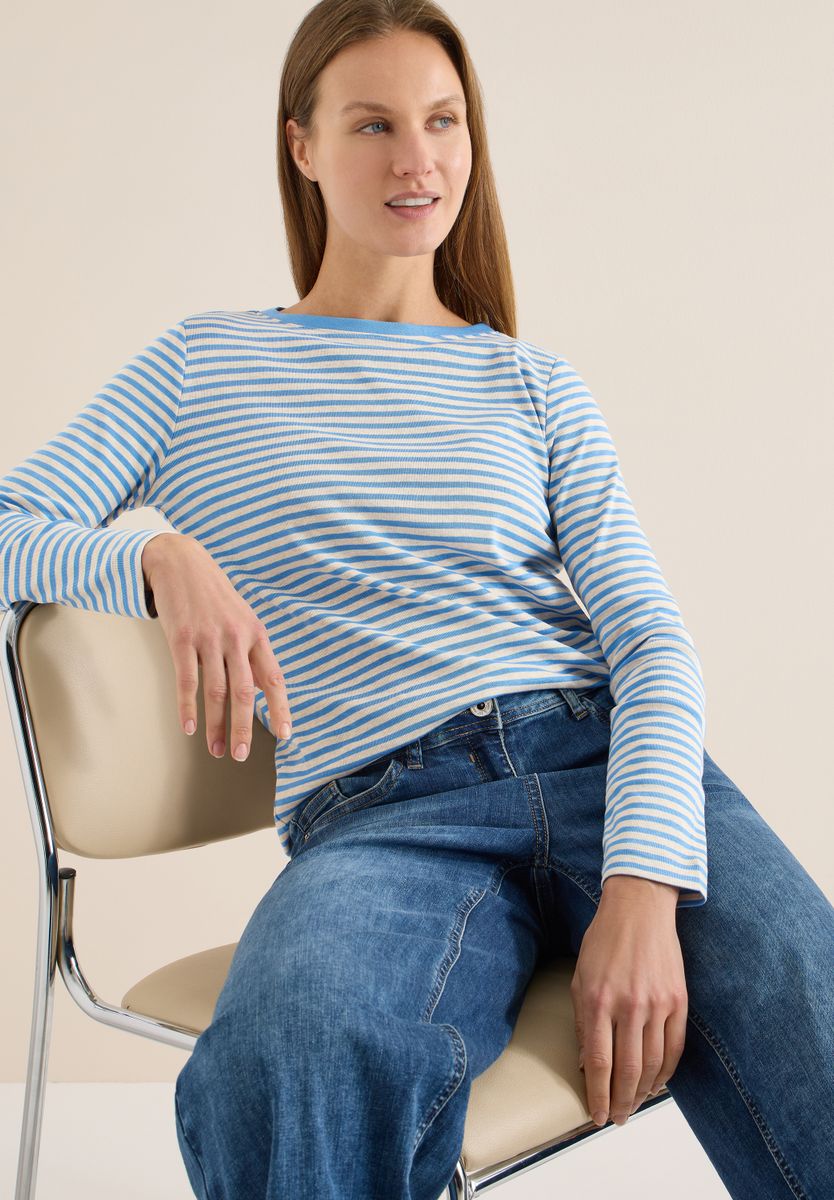 Gestreiftes Shirt