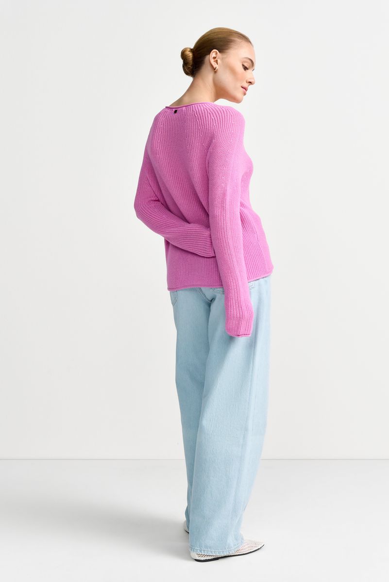 Seamless Crew-neck Half Cardigan