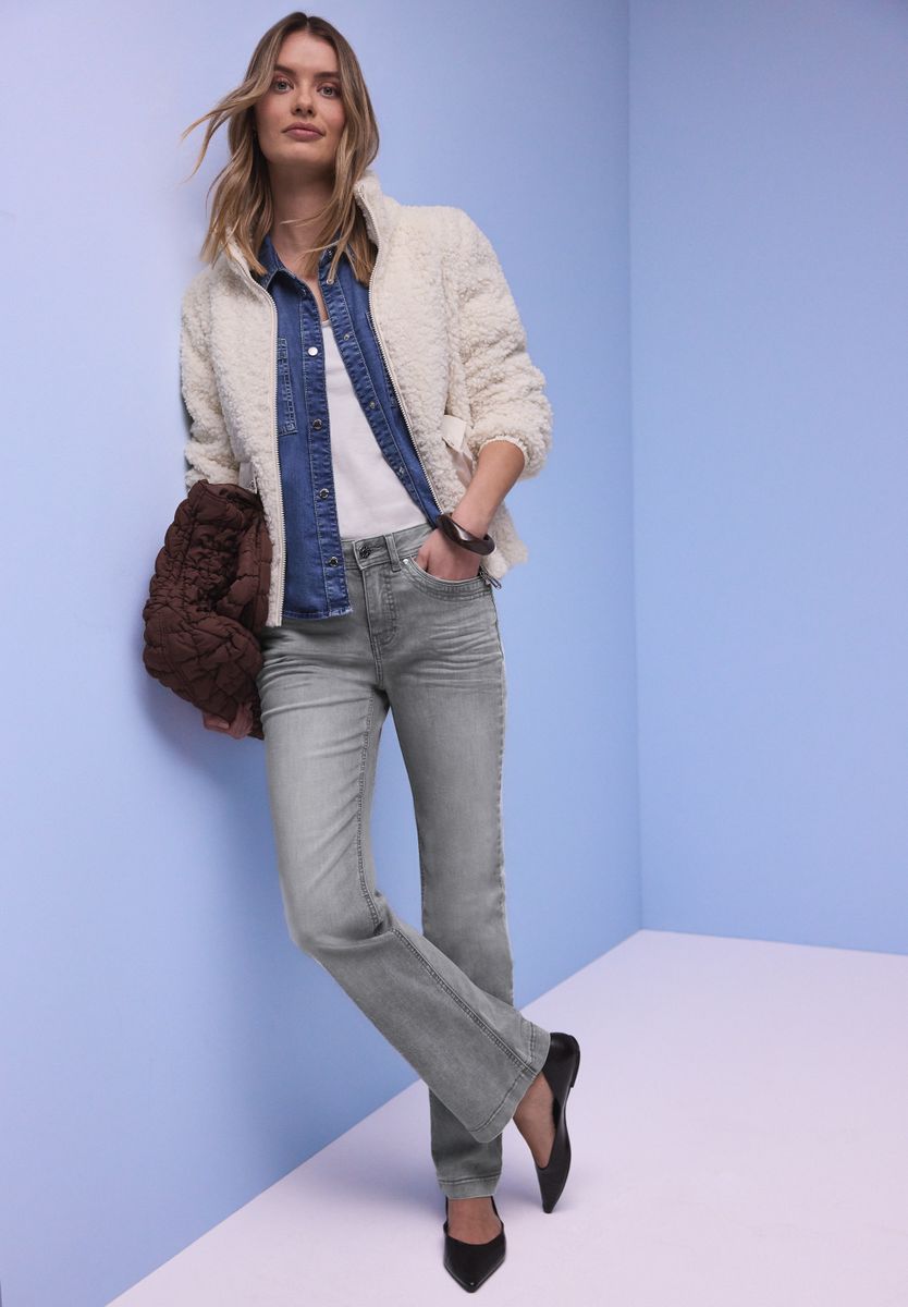Bootcut Jeans