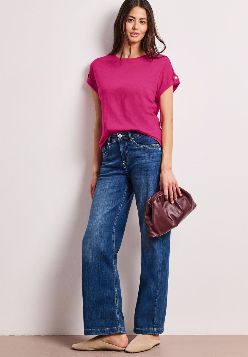 T-Shirt mit Rundhals und Knopfdetails