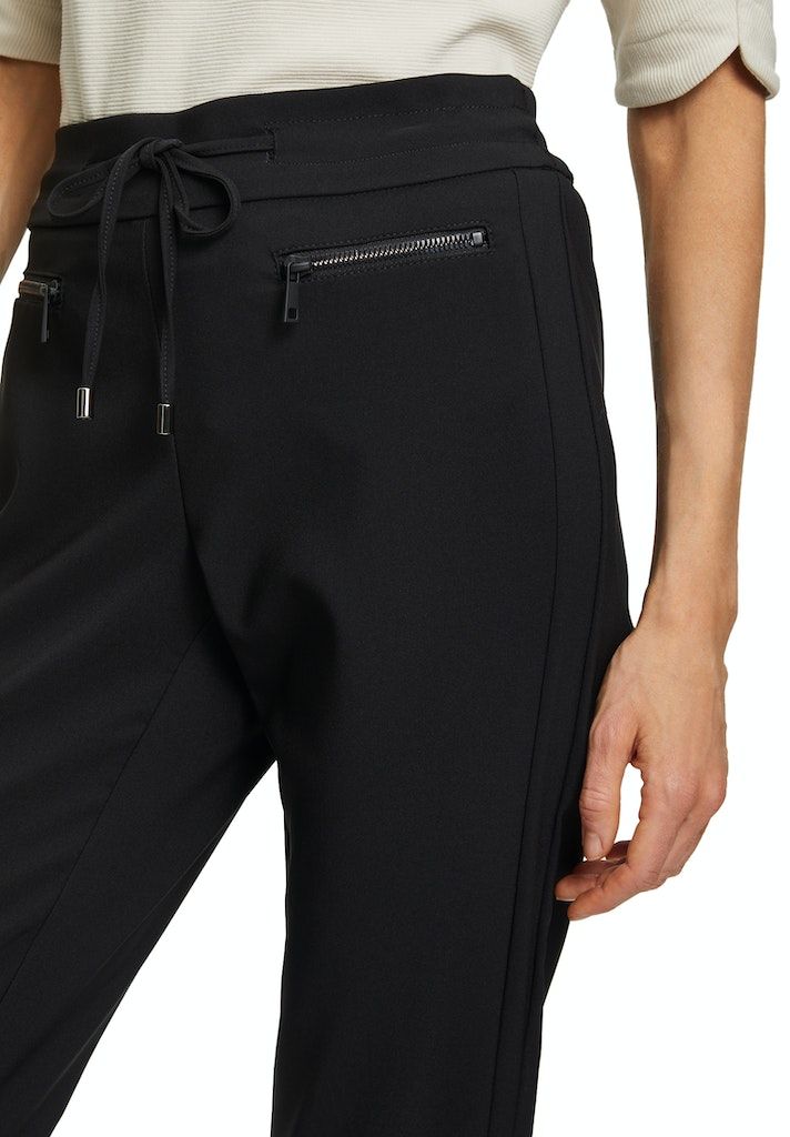 Schlupfhose