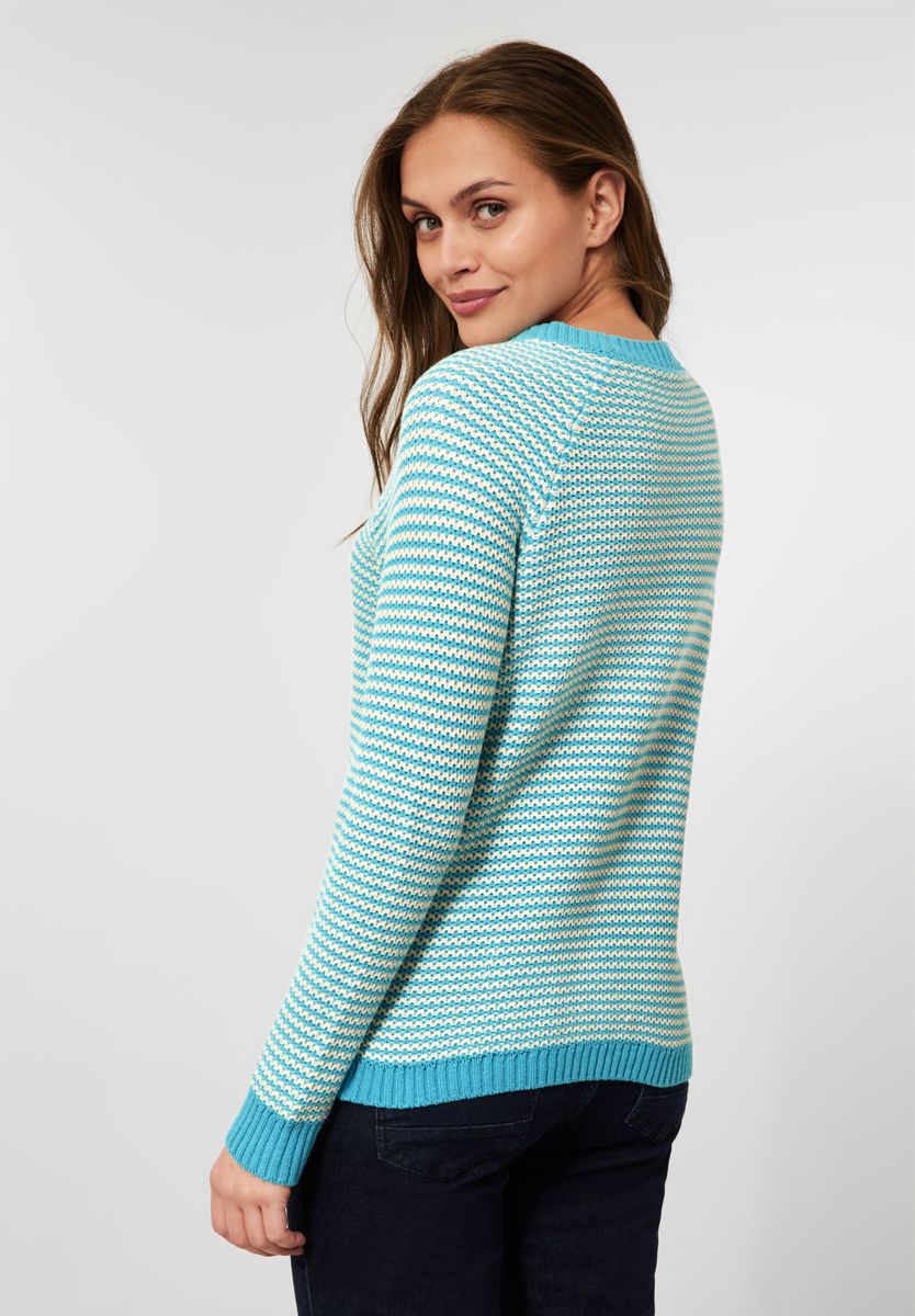 Pullover mit Struktur