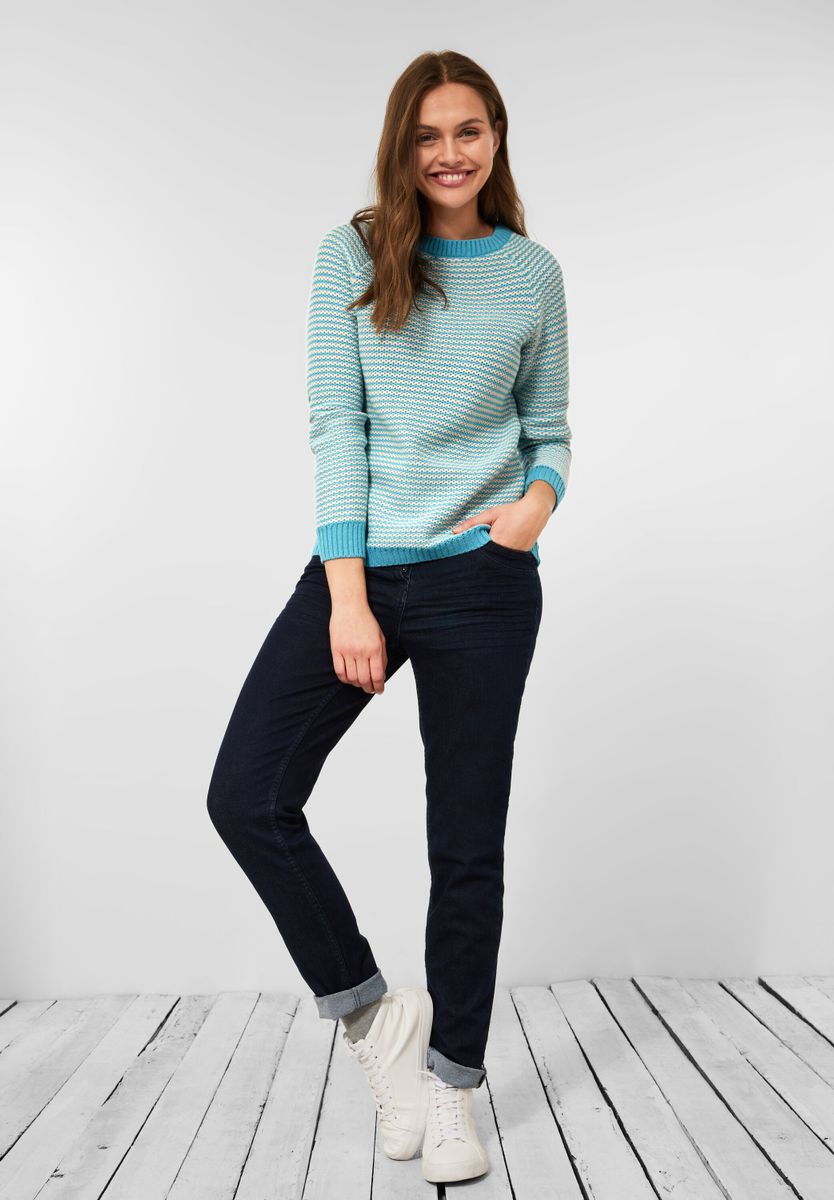 Pullover mit Struktur