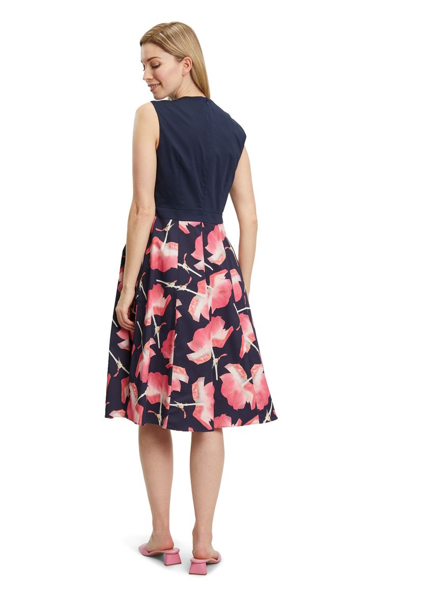 Midikleid