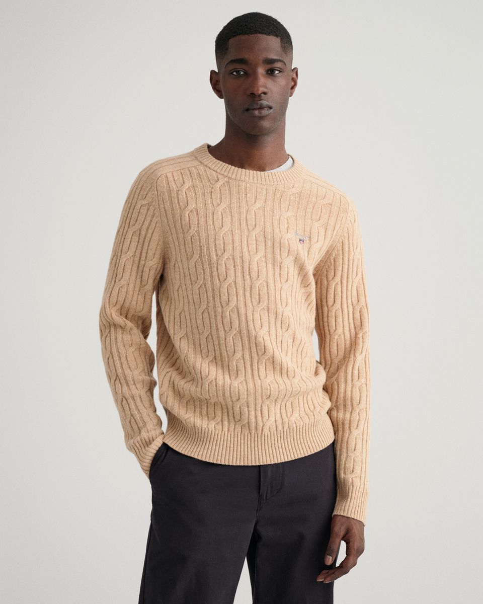 Lambswool Rundhalspullover mit Zopfmuster