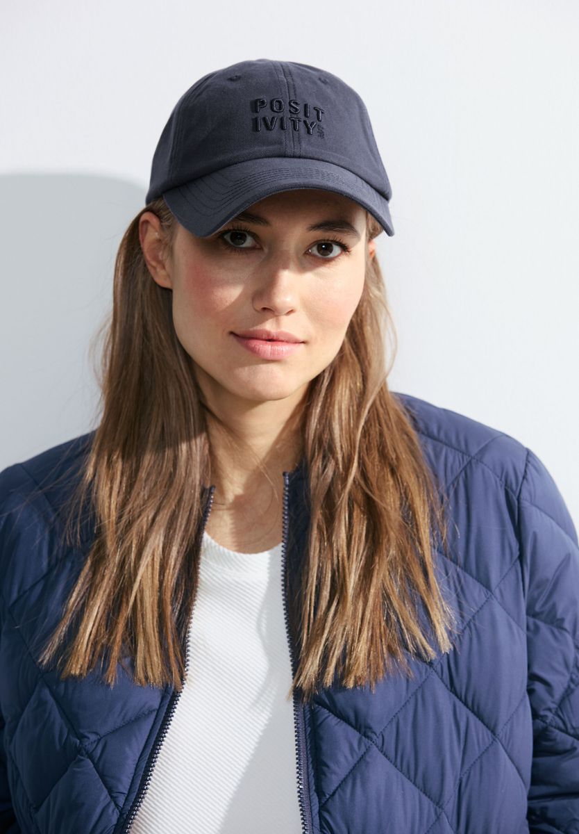 Cap mit Wording