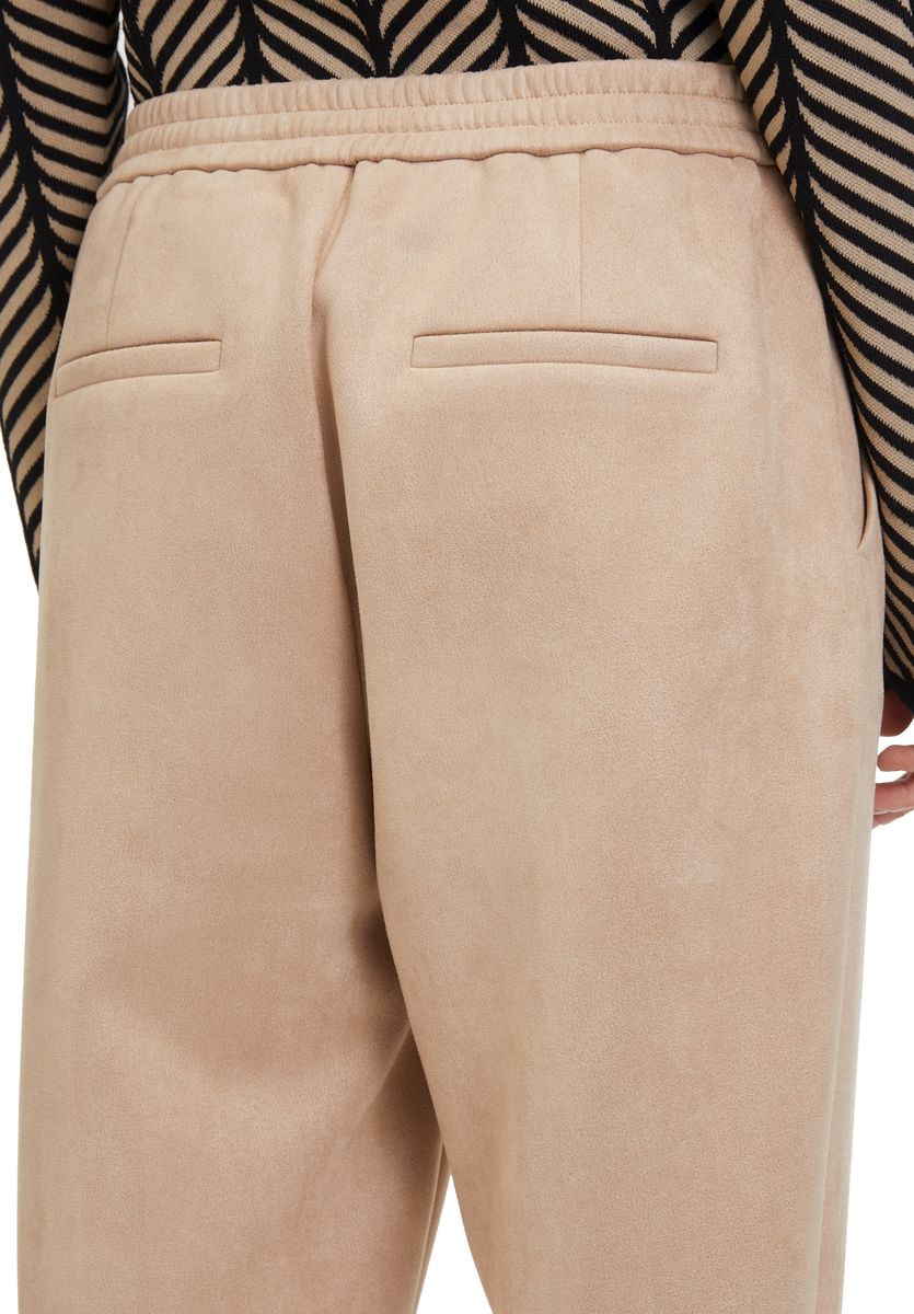Schlupfhose