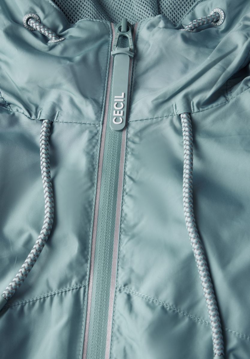 Windbreaker mit Taschen