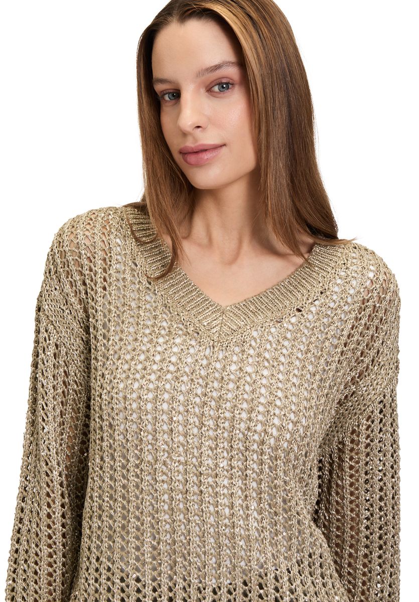Lochstrick-Pullover