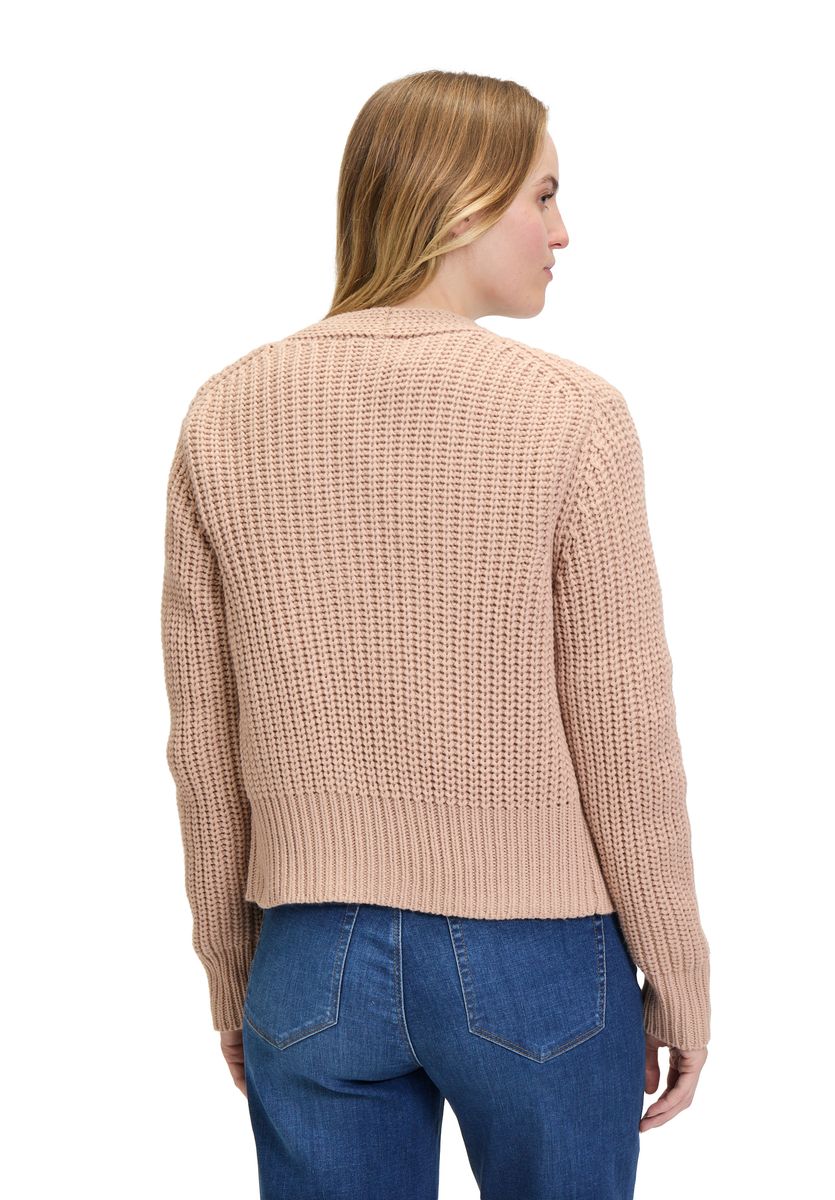Grobstrickjacke