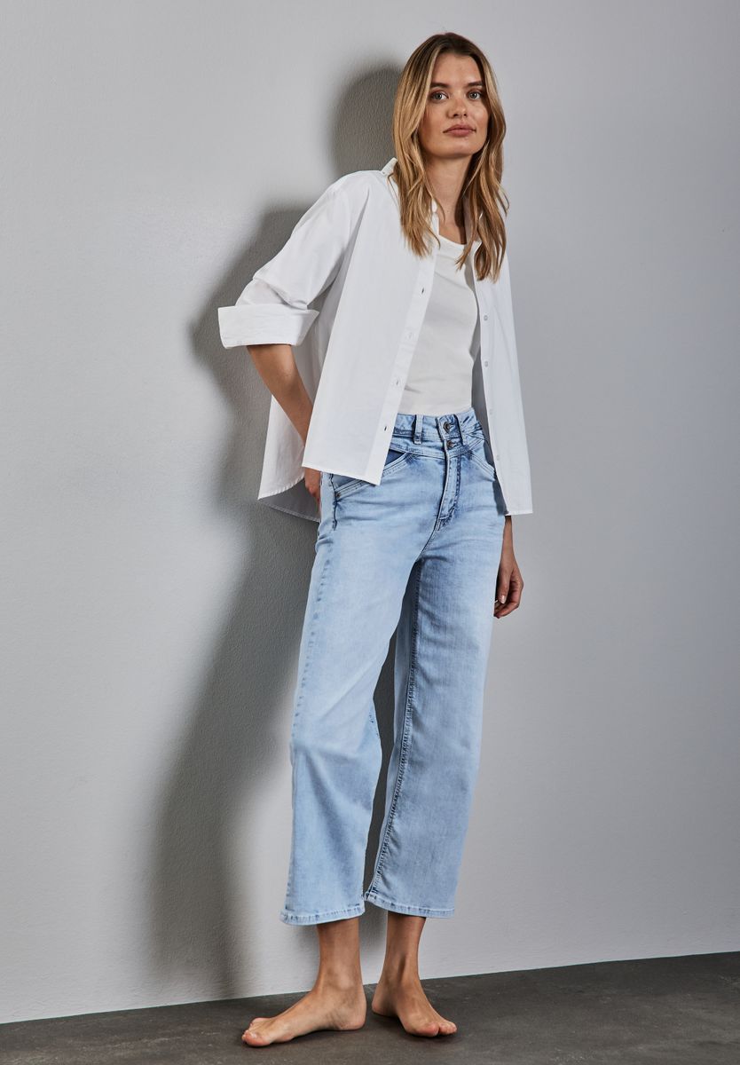Wide Leg Jeans