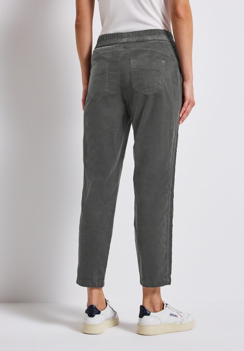 Loose Fit Cordhose