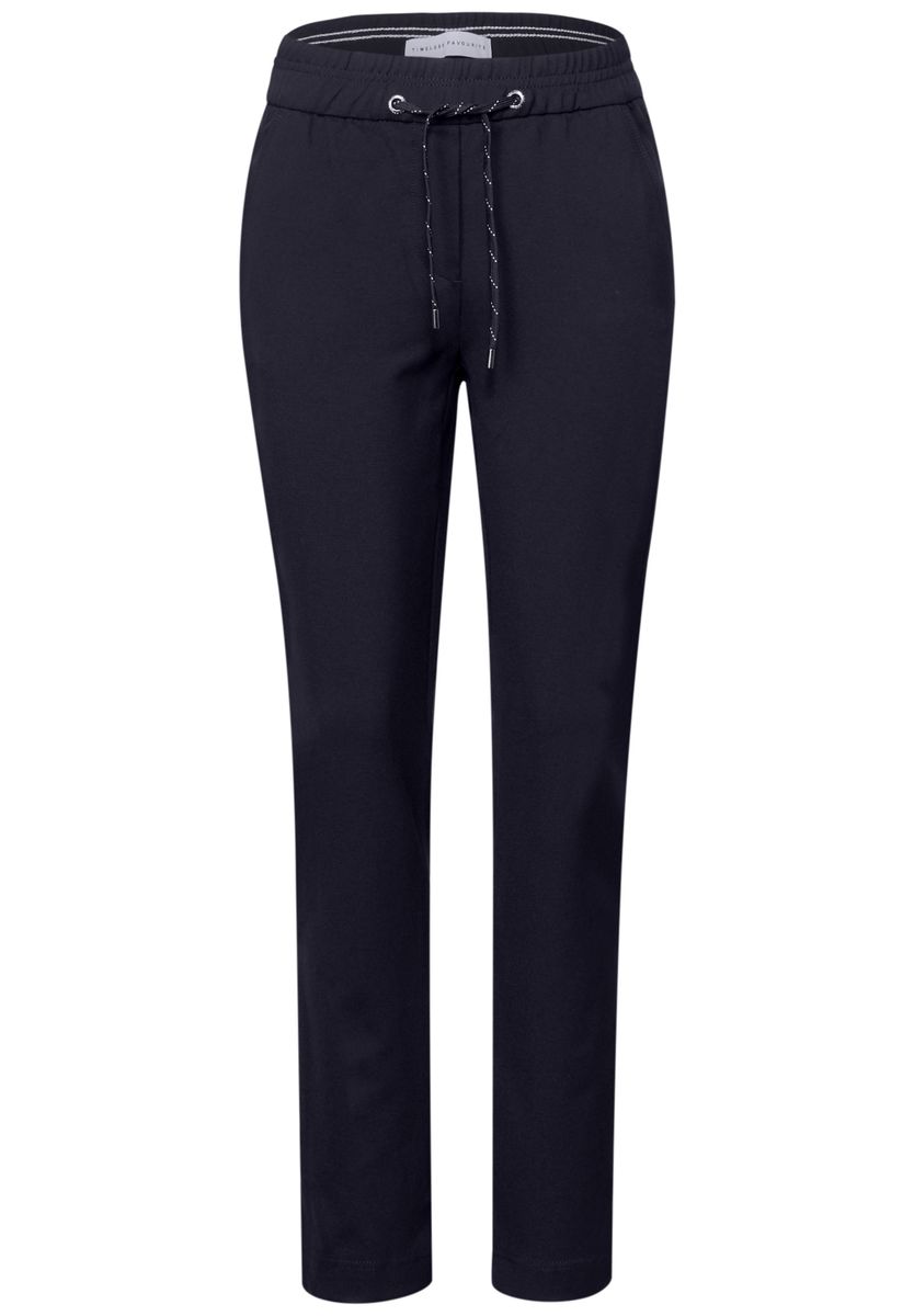 Casual Fit Hose