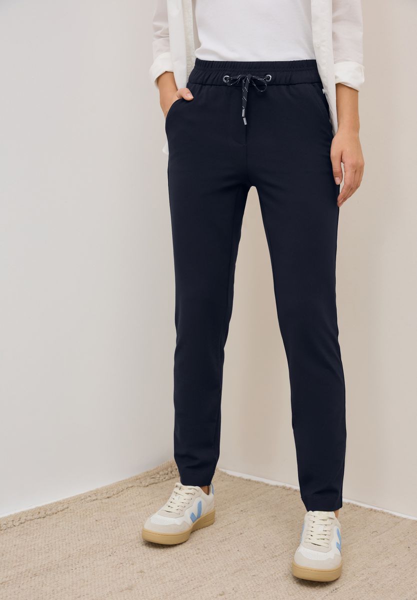 Casual Fit Hose