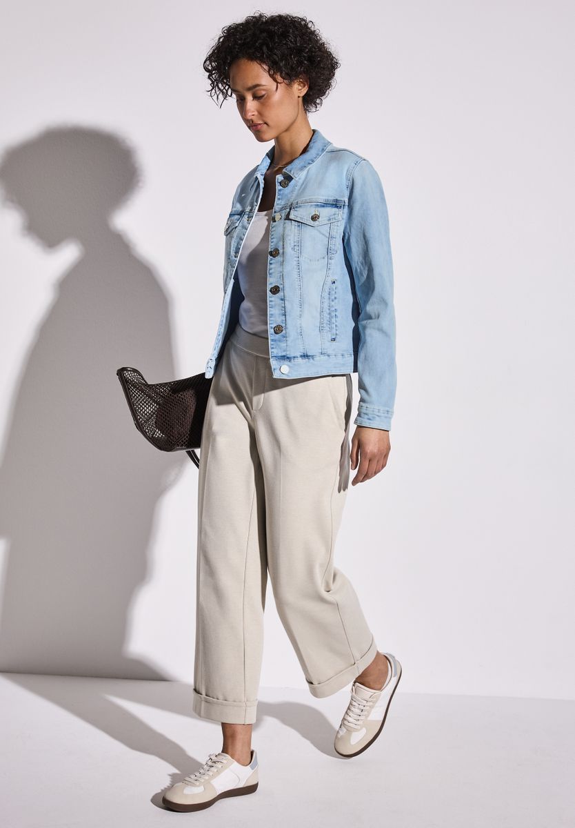 Jeansjacke im Bleached-Look