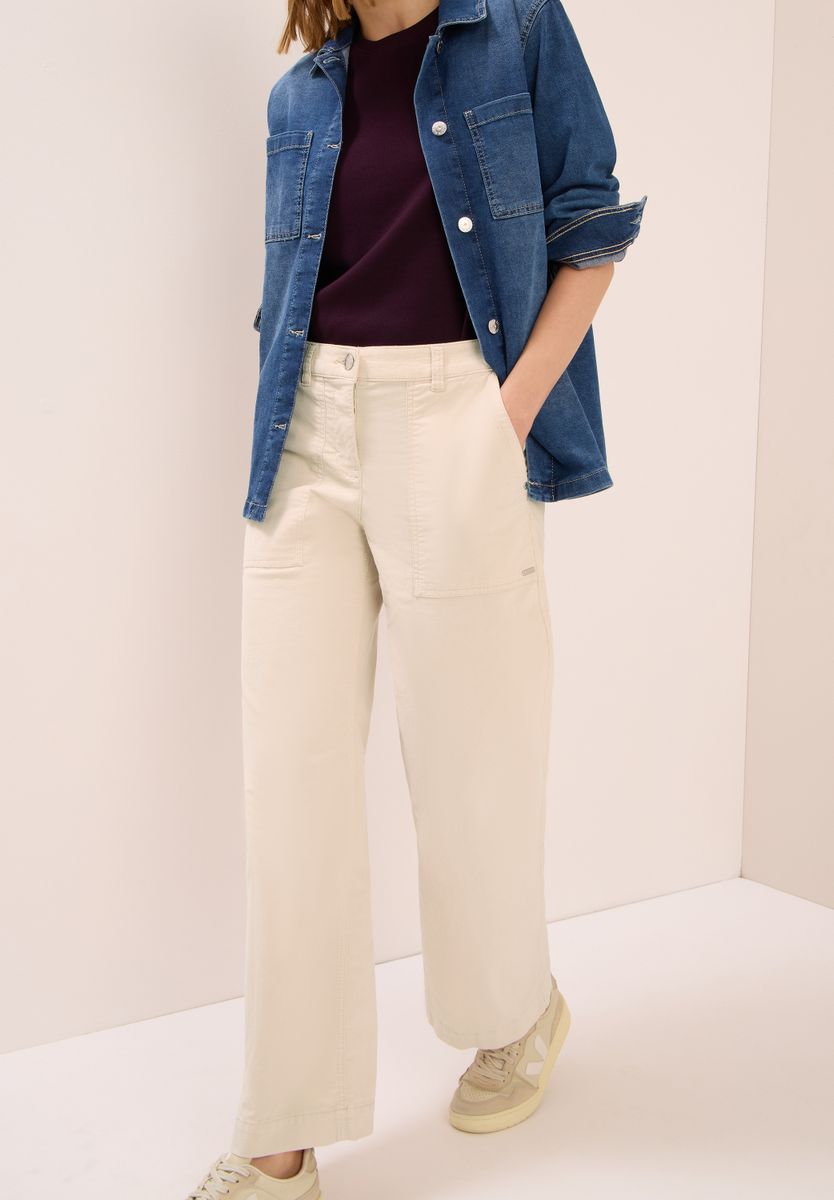 Wide Leg Cordhose