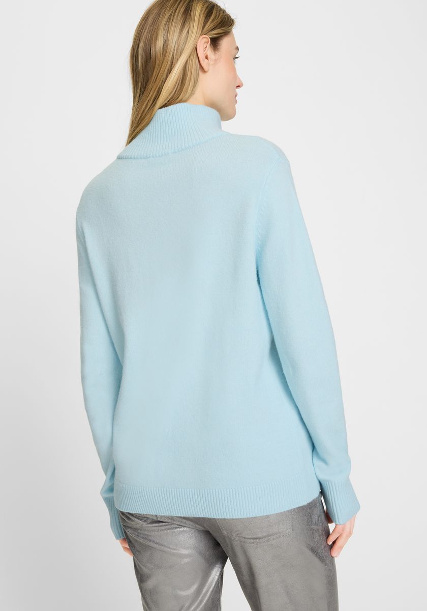 Pullover Long Sleeves