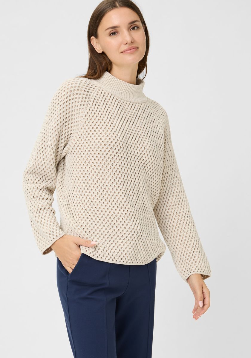 Pullover Long Sleeves