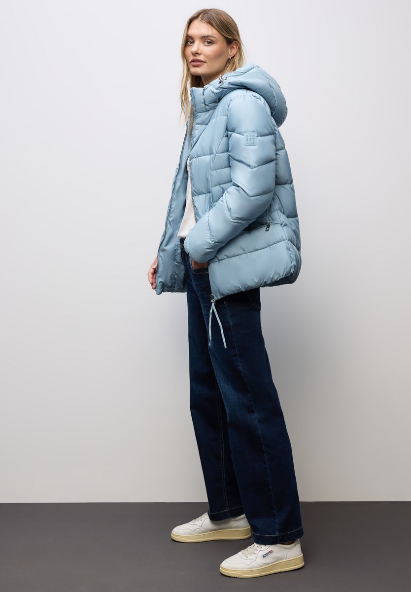 Kurze Steppjacke