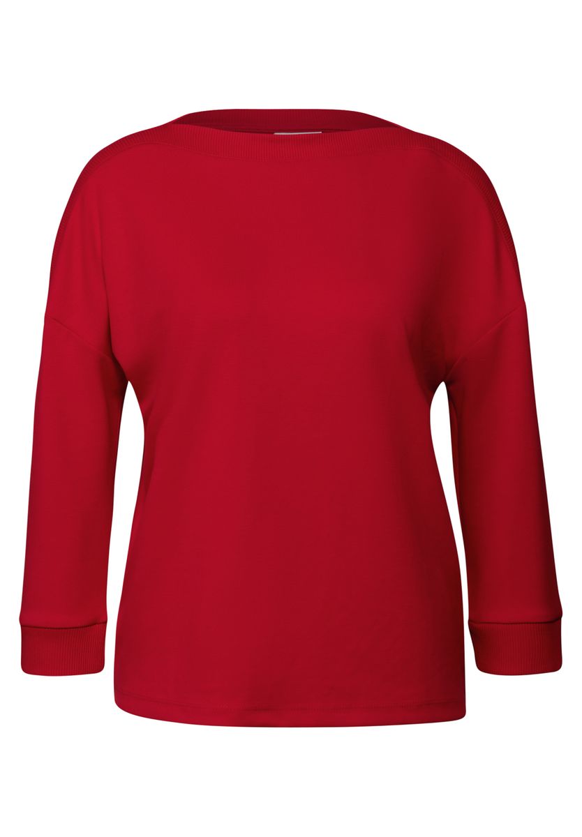 Shirt mit U-Boot-Ausschnitt