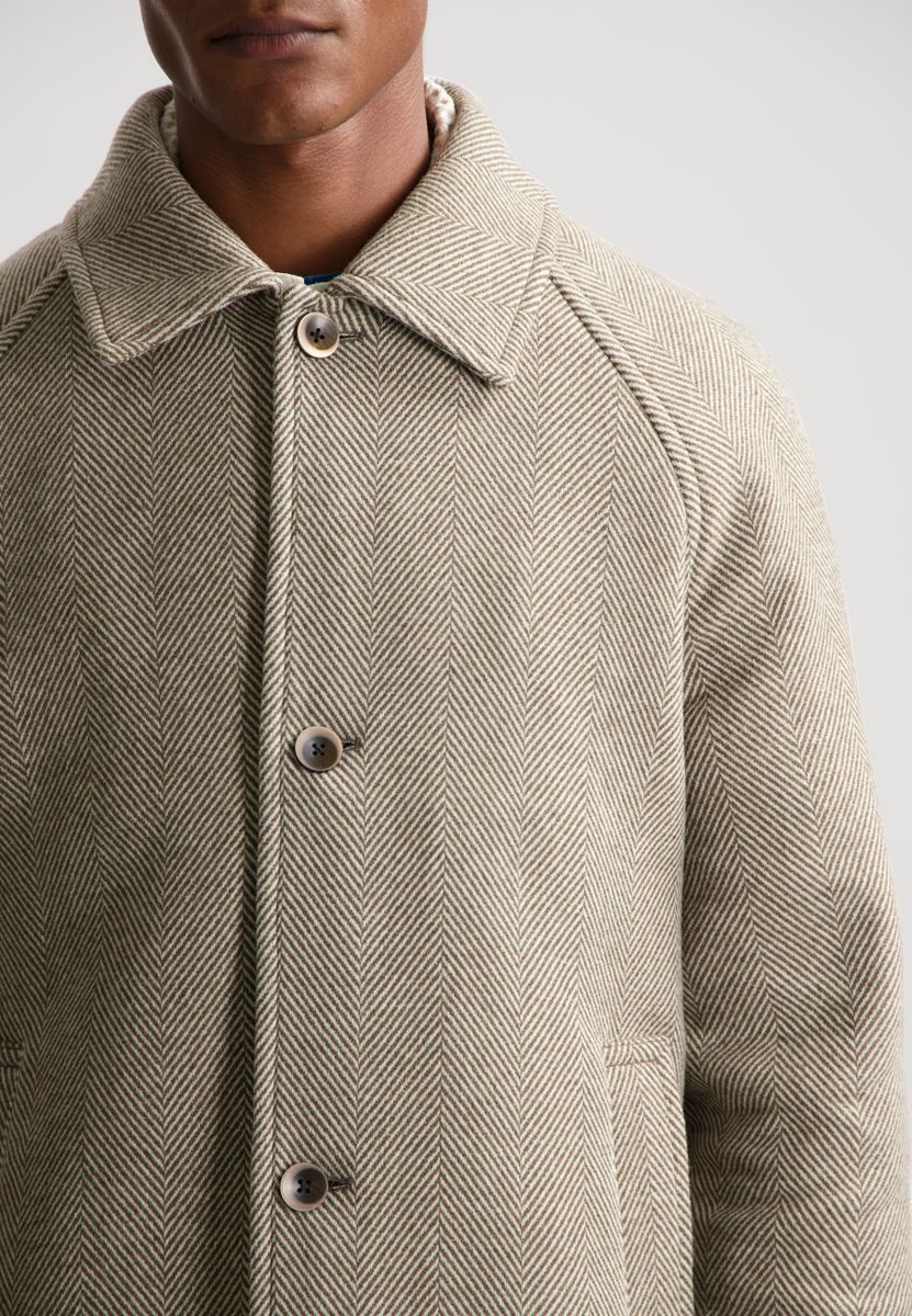 DS_Isaac Coat