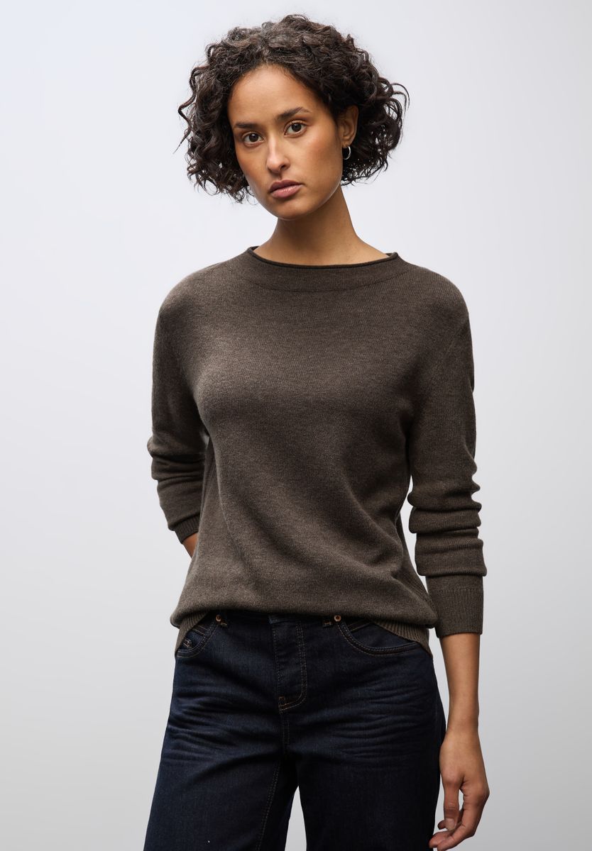Pullover mit Rollkante