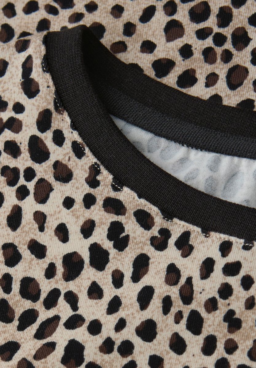Jersey-Shirt im Leo-Look