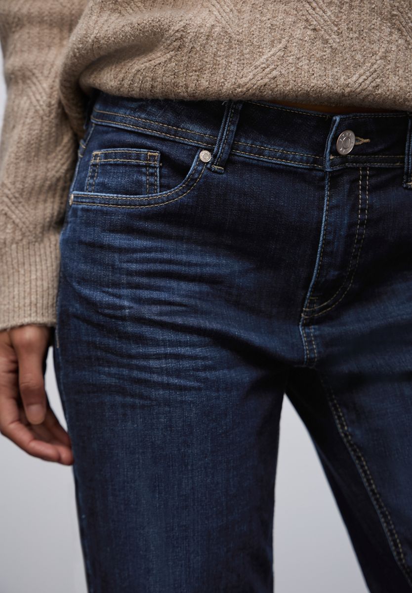 Straight Leg Jeans