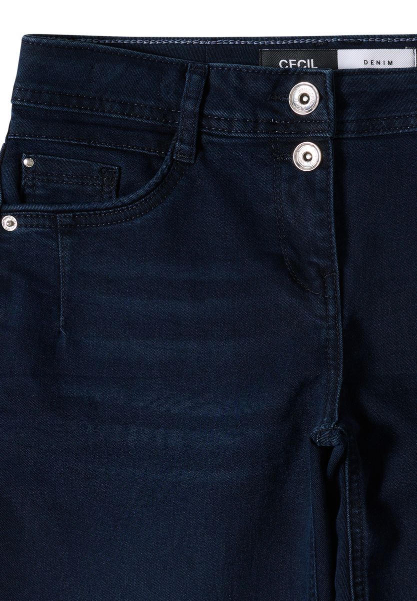 Casual Fit Jeans