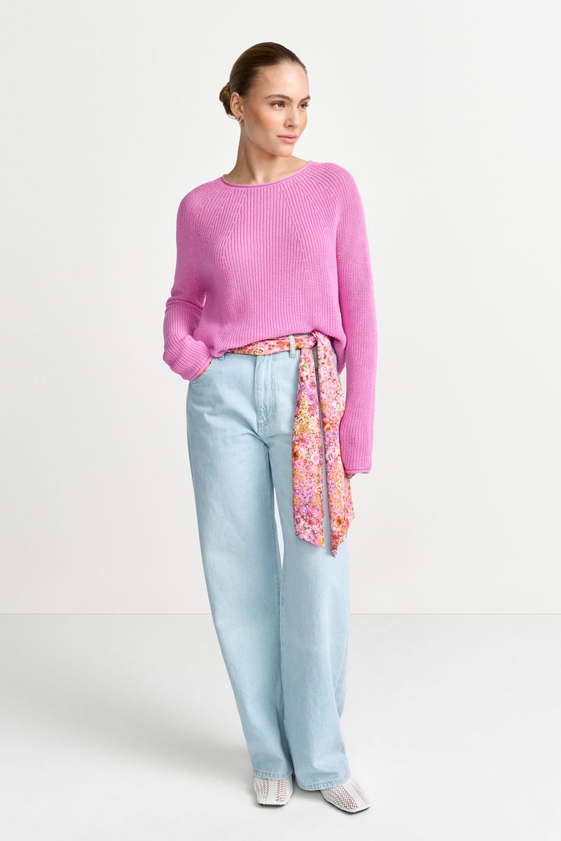 Seamless Crew-neck Half Cardigan