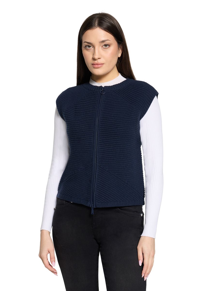 Grobstrickjacke