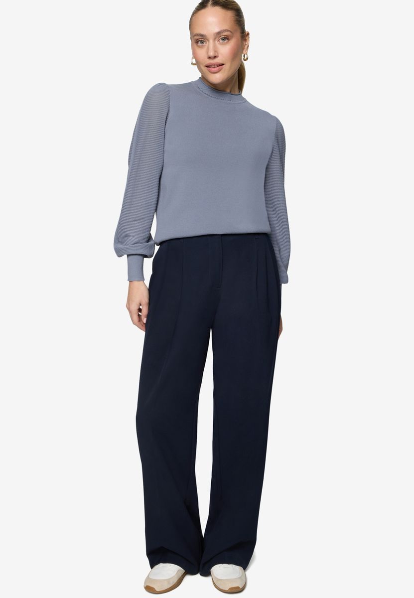 Pullover mit hohem Kragen